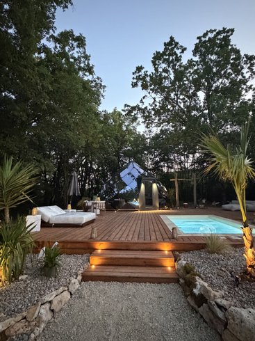 Hébergement AbracadaRoom : Le Zôme de Janès Piscine & Spa privatif en forêt - Image 8