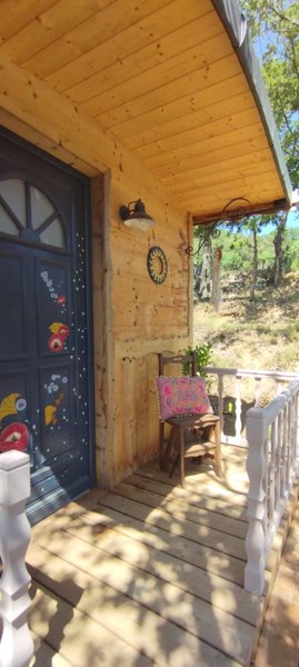 Hébergement AbracadaRoom : La Roulotte bohème - Image 6