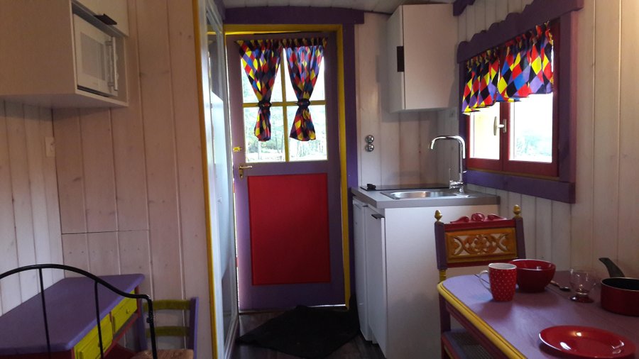 Hébergement AbracadaRoom : La Roulotte Charlotte - Image 6