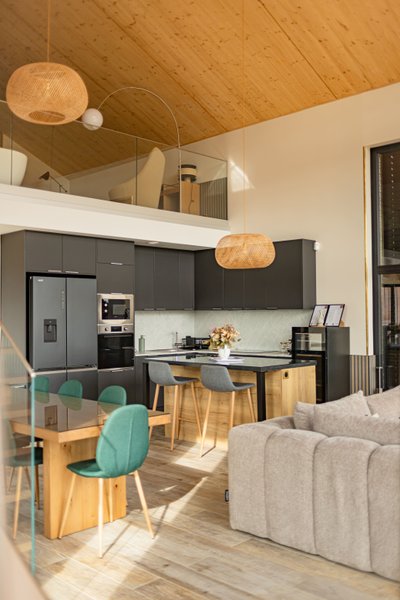 Hébergement AbracadaRoom : Hestia + Freya : Ecolodge de luxe avec 2 bains nordiques pour 2-14 personnes - Image 8