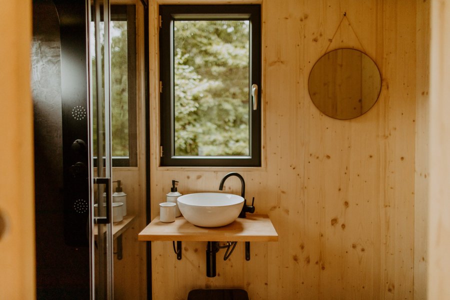 Domaine AbracadaRoom : Parcel Tiny House - dans une forêt du Morbihan - Image 7