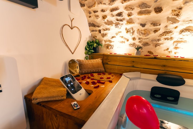 Hébergement AbracadaRoom : La voûte étoilée & Spa - Image 5