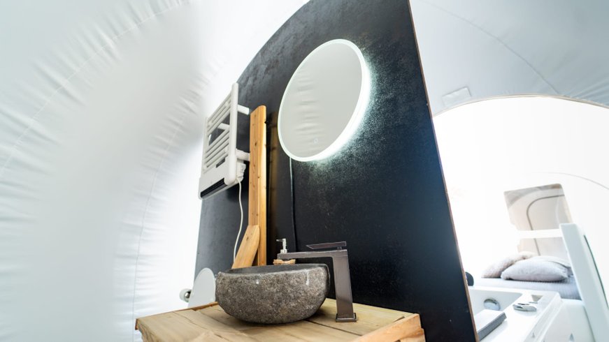 Hébergement AbracadaRoom : Bubble suite 47 Spa & Balnéo & Sauna - Image 22