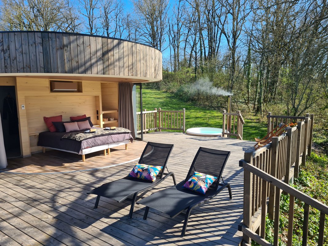 La Cabane du Bas & Spa à Labastide-Gabausse (1)