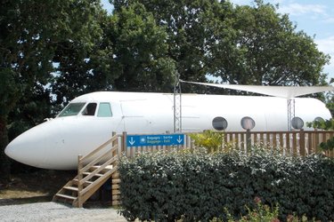 Avion GRUMMAN – 4 places à Saint Michel Chef Chef (1)