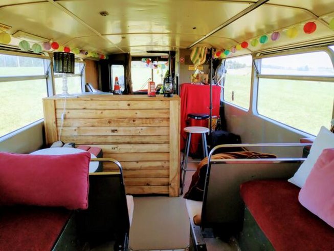 Hébergement AbracadaRoom : Le YeSlowBus en fête - Image 26