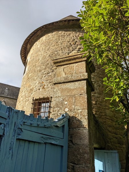 Domaine AbracadaRoom : La tour médiévale du Château de la Carrée - Image 10