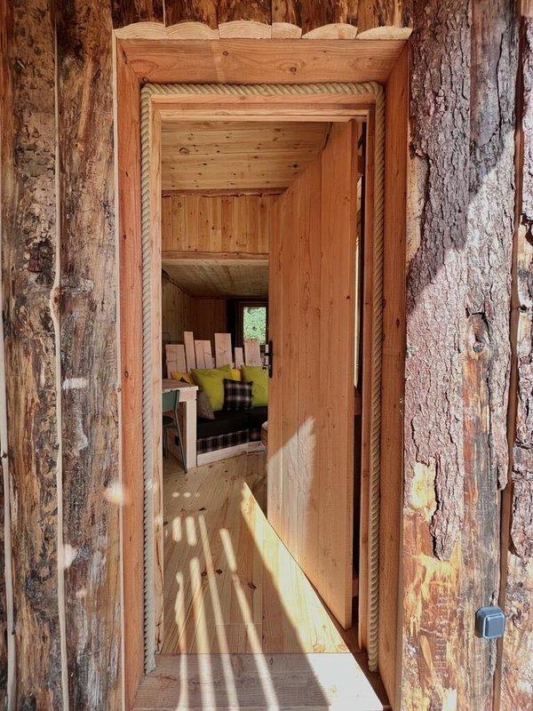 Cabane Spa Plus Mystérieuse à Raray (11)
