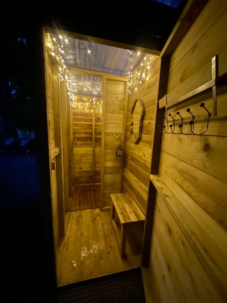 Hébergement AbracadaRoom : Tipi et son spa privatif - Image 7