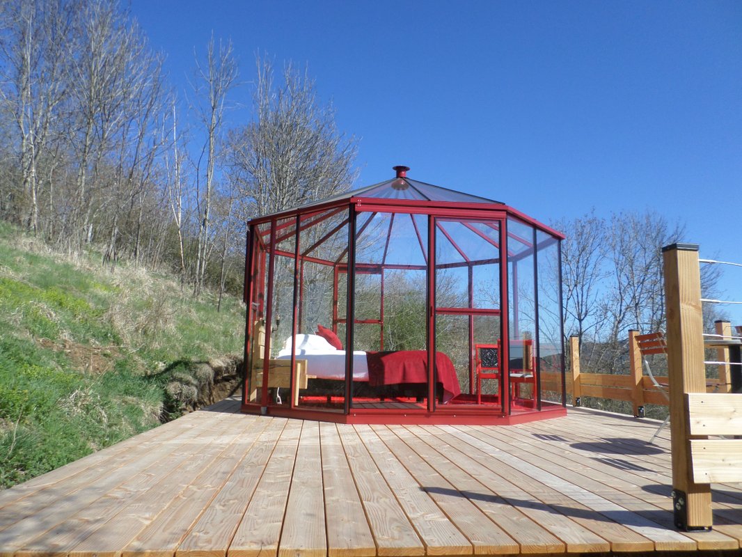 Kiosque Glam, accès piscine & SPA à Jaunac (5)
