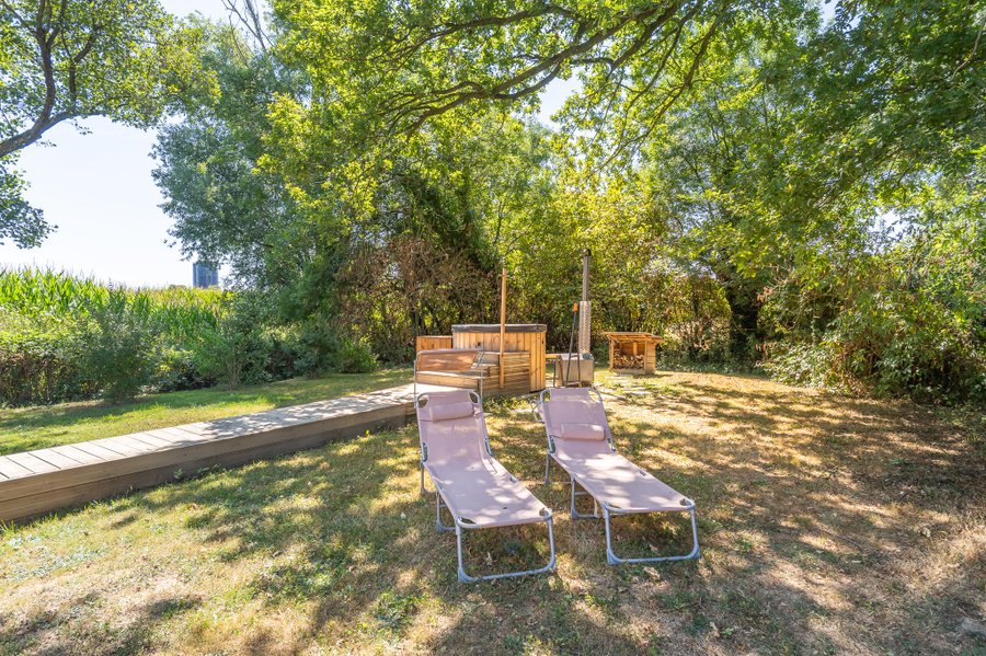 Hébergement AbracadaRoom : Le Petit Dôme et son bain nordique - Image 4