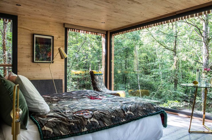 Hébergement AbracadaRoom : Suite « Moody Wood » Spa & Sauna - Image 1