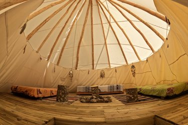 Tipi au Woody Ranch, vue sur le Vercors à Château Bernard (3)