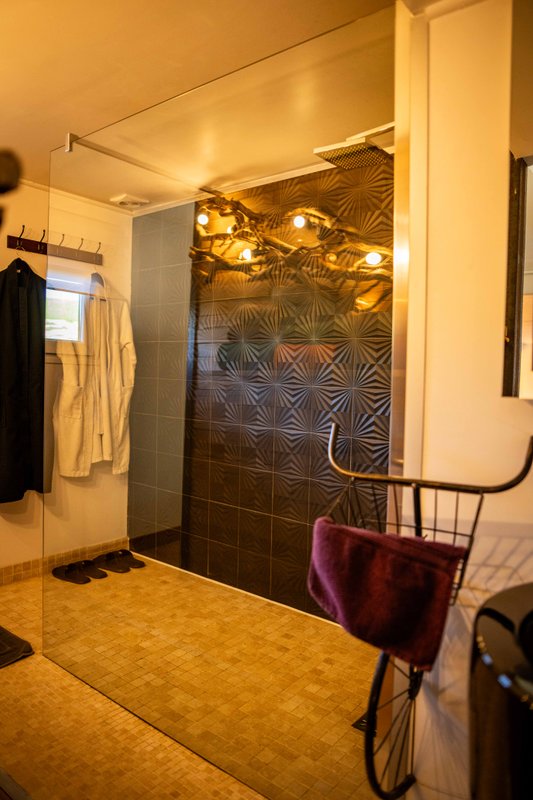 Tiny A XXL & Spa à Saint Germain Des Champs (18)