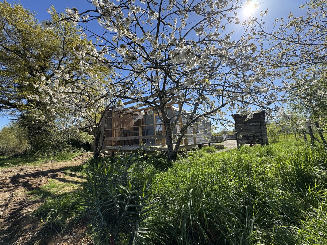 La roulotte à la Ferme de Youna & Zélie à Le Cellier (10)