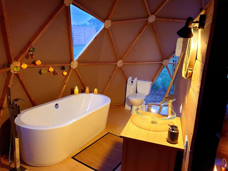 Hébergement AbracadaRoom : Dôme Spa Nyx - Image 8