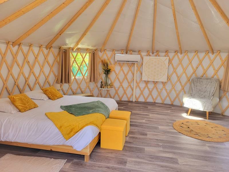 Hébergement AbracadaRoom : Yourte & Spa - Image 5