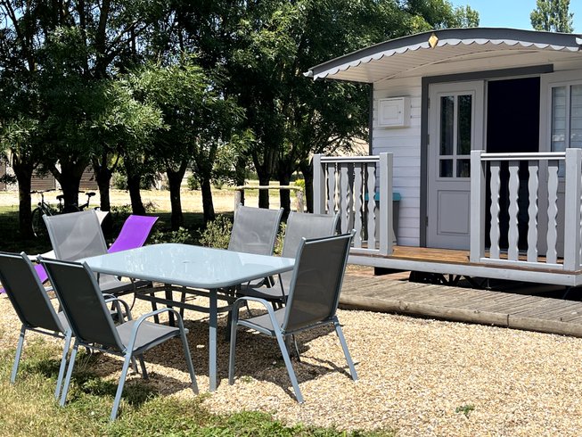 Hébergement AbracadaRoom : Roulotte de Charme - Image 3