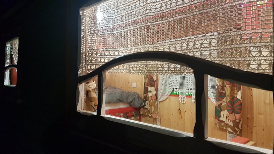 Hébergement AbracadaRoom : Roulotte climatisée avec piscine naturelle - Image 11