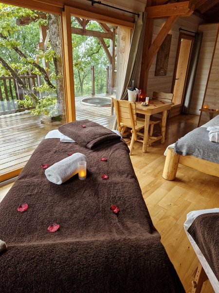 Hébergement AbracadaRoom : Cabane Spa Ecureuil - Image 15