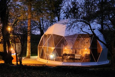 Le Dôme & spa à Saint-Jean-D'elle (1)