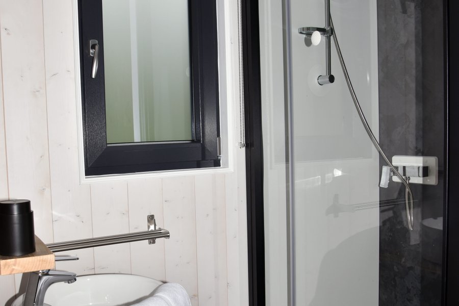 BRENNUS & Bain à remous — photo 2