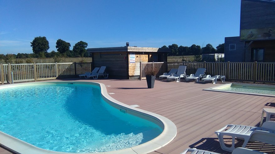 Domaine AbracadaRoom : Village Flottant de Pressac - Image 3