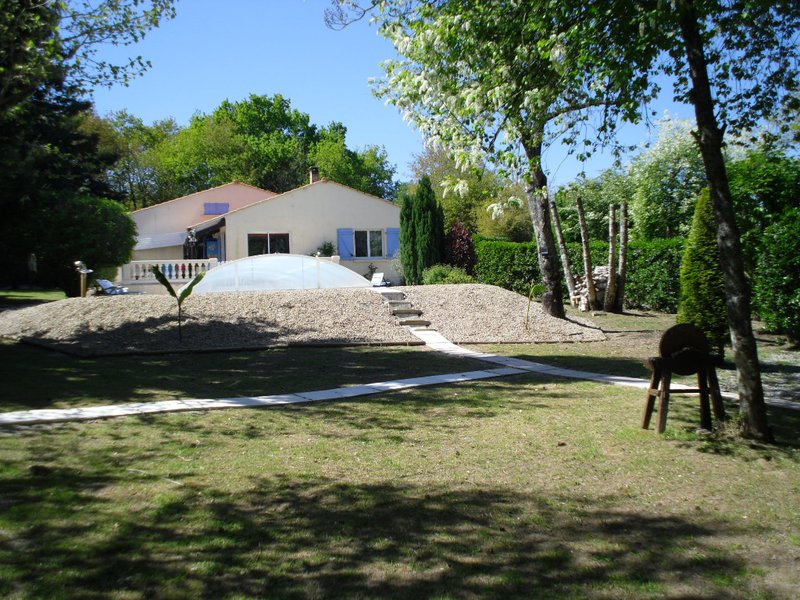 jardin_domaine_vendee_yourte