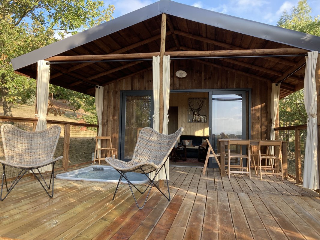 Cabane sur pilotis La Dame du Château- spa privé à Villarzel Du Razès (6)