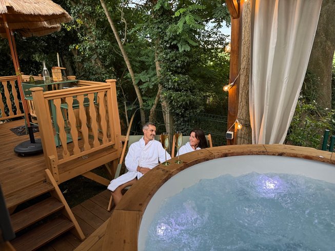 Hébergement AbracadaRoom : La roulotte dorée & bain nordique privatif - Image 30