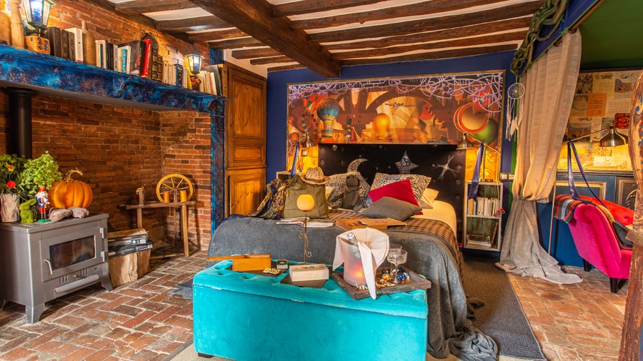 Hébergement AbracadaRoom : Suite Légendes - Image 15