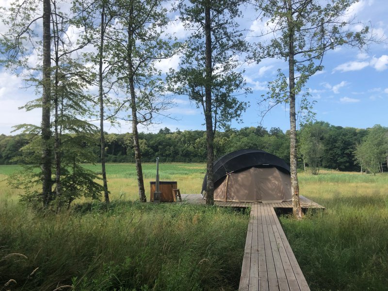 Hébergement AbracadaRoom : Orion & Spa : Wigwam pour nuitée à la belle étoile - Image 4