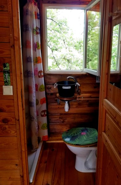 Hébergement AbracadaRoom : La cabane des Ecureuils Amoureux - Image 9