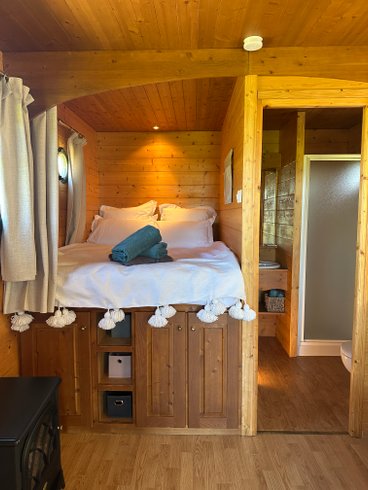 Hébergement AbracadaRoom : Roulotte Bluebell - Image 3