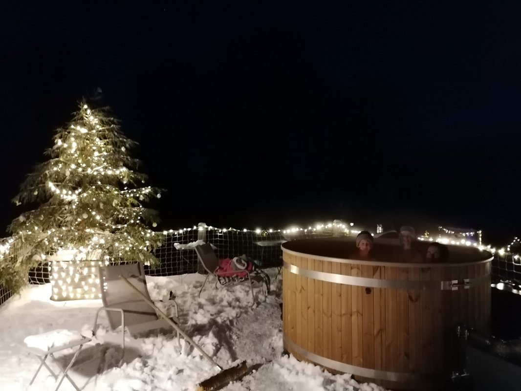 Cabane étoilée et son Spa à Merlas (9)