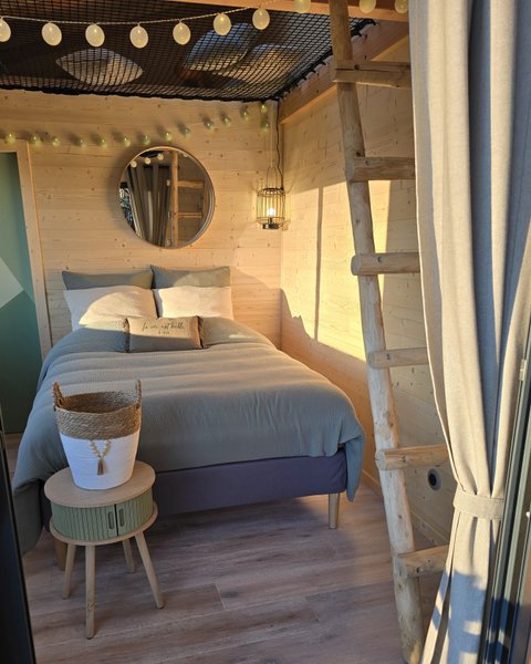 Hébergement AbracadaRoom : La Cabane Aixoise Piscine & Spa - Image 14