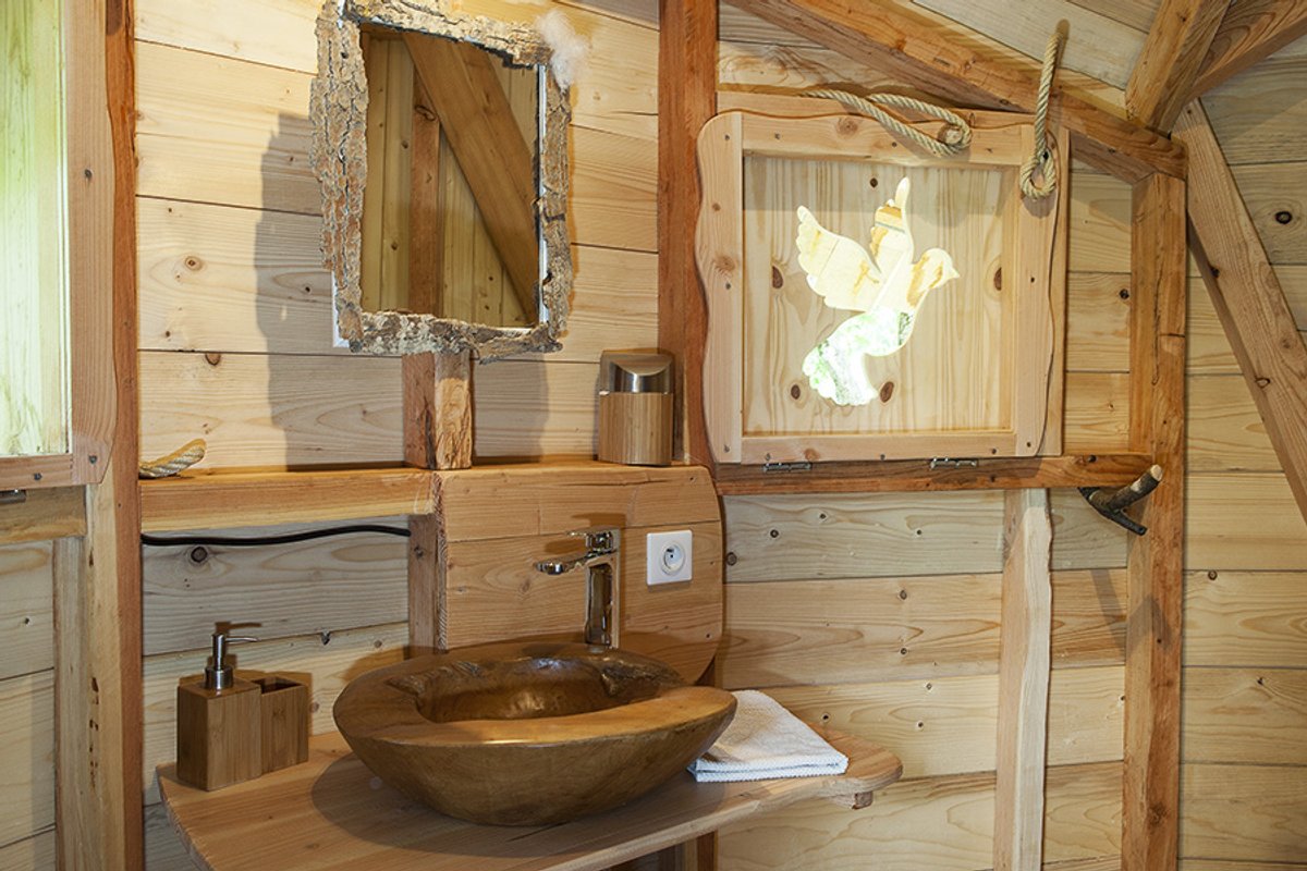 La Cabane du Verger & Spa à La Chapelle Aux Naux (19)