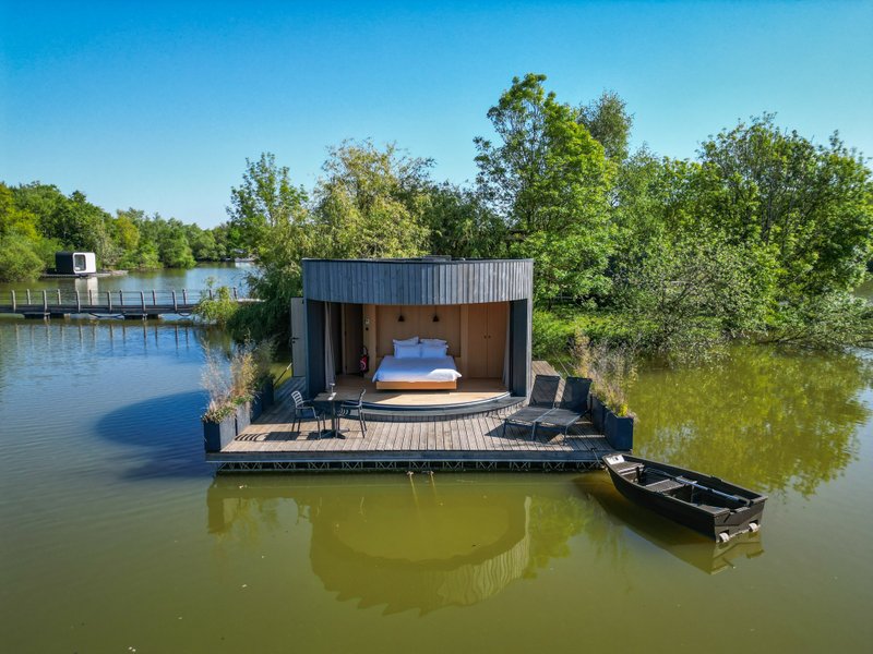 Hébergement AbracadaRoom : LUMIPOD SPA FLOTTANT - Image 5