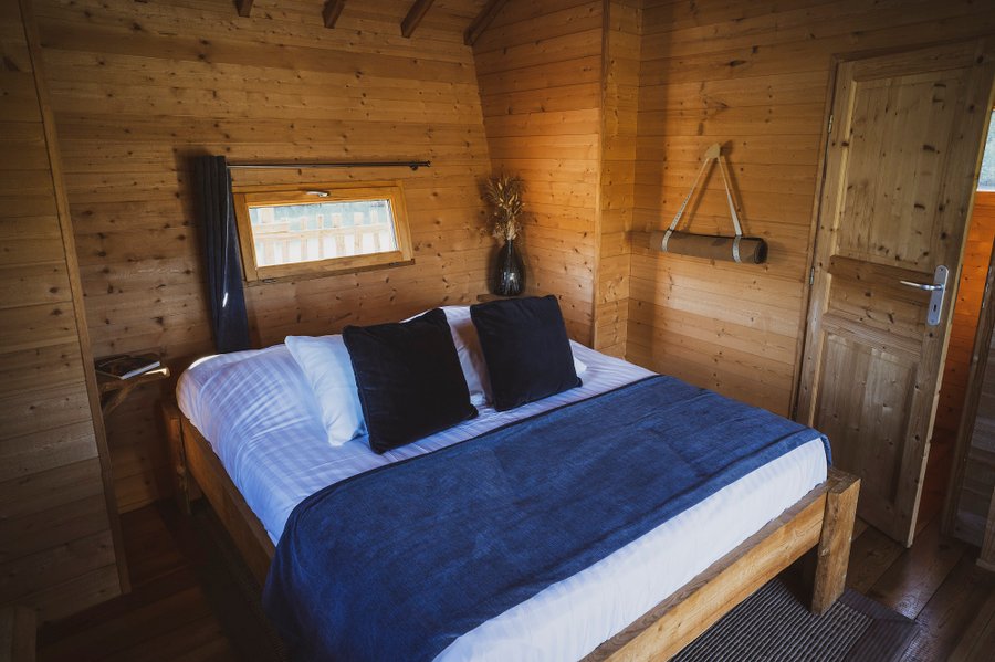 Hébergement AbracadaRoom : Cabane Spa Miroir - Image 4