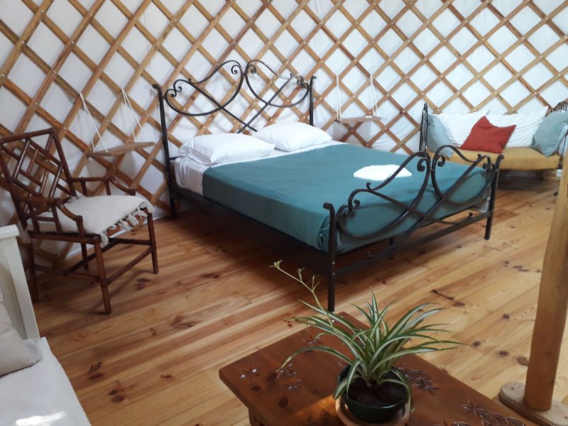 Hébergement AbracadaRoom : Séjour atypique chez Corinne et Jean-Marc - Image 4