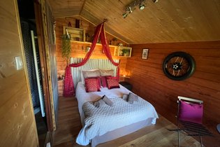 Chalet Royal Enfield