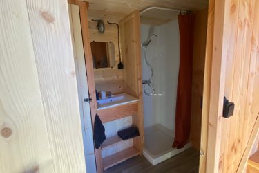 La cabane "Nid secret" & Spa à Siaugues-Sainte-Marie (4)