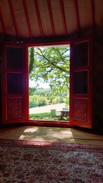 Hébergement AbracadaRoom : Yourte proche des ânes - Image 6