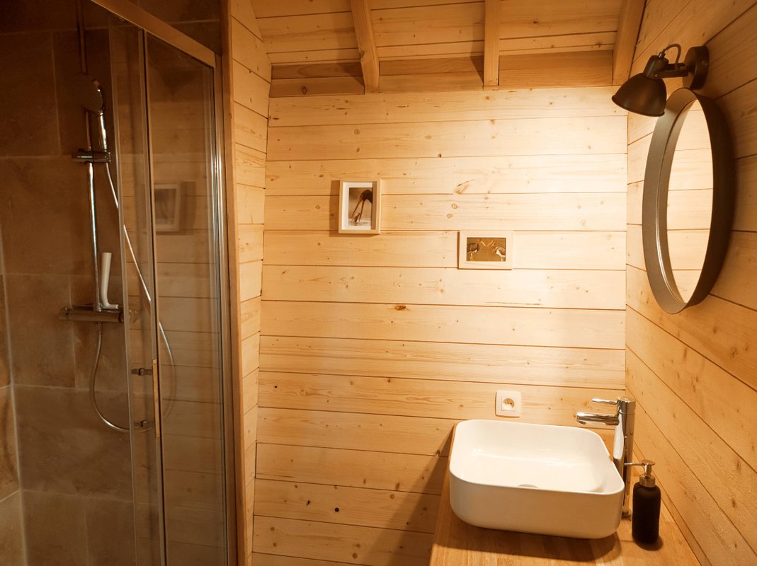 Cabane féérique  Spa - Cigogne noire à Vernois Les Vesvres (12)