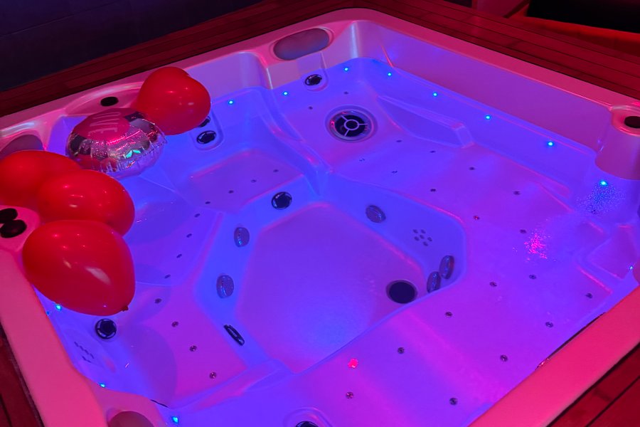 Suite 785 Chambre Romantique Spa & Sauna — photo 2