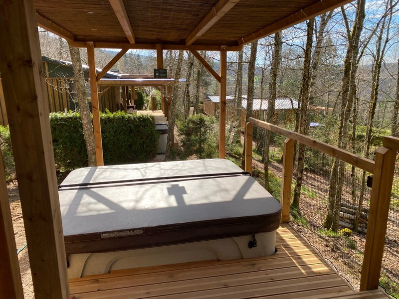 Hébergement AbracadaRoom : HY•Lødge Spa-6pers N°3 (Chalet nature avec spa privatif) - Image 2