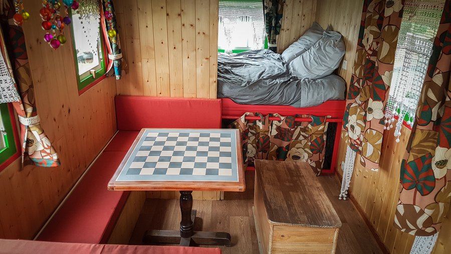 Hébergement AbracadaRoom : Roulotte climatisée avec piscine naturelle - Image 9