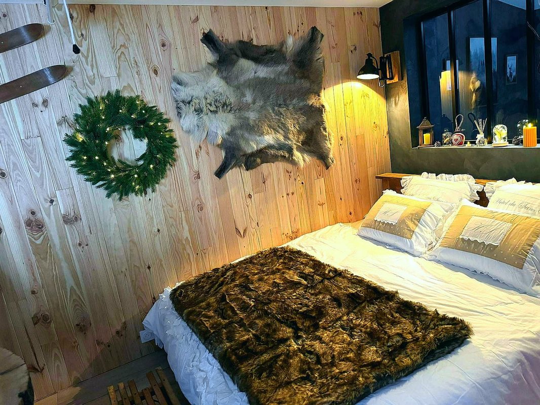 Chalet Romantique Spa & Ciné Privé / 10 min centre à Amiens (1)