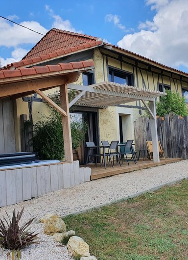Petit Cottage du Hameau de Pallanne à Pallanne