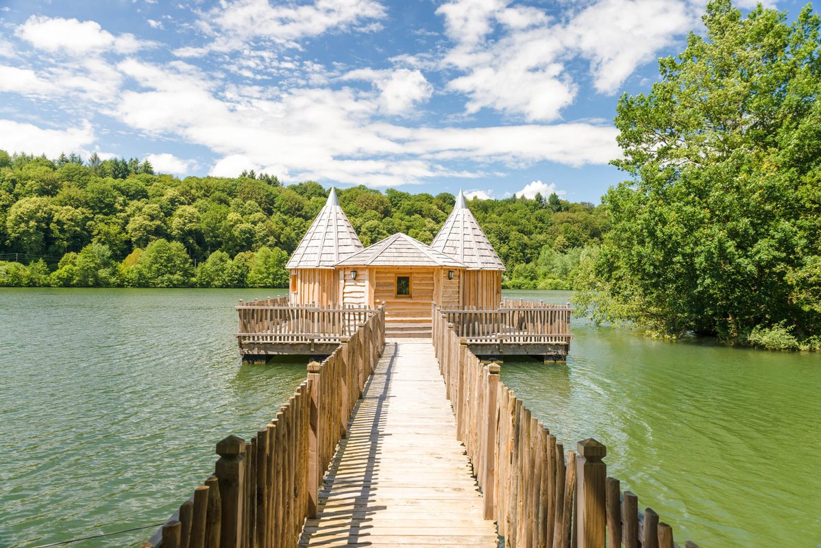 Cabane Spa Château à Chassey-Lès-Montbozon (3)